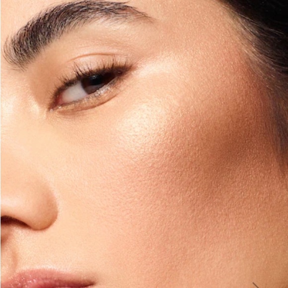 Tom Ford Soleil Glow Drops in Reflects Gilt #03 full size and Perfume new - Picture 3 of 4